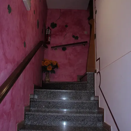 Hotel Redecilla Del Camino Otel Redecilla del Camino